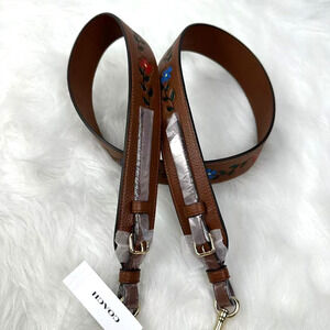 COACH Strap With Tooling In Leather/Gold/Redwood Multi CU240 NWT